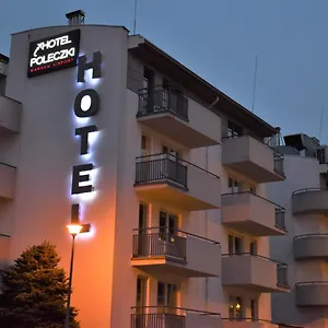 3* ホテル Poleczki Airport